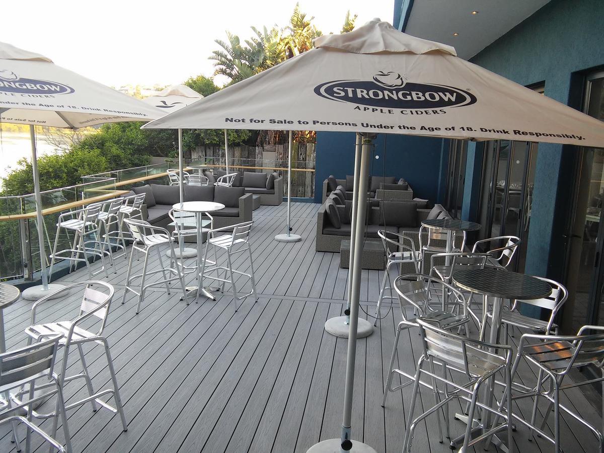 Blue Lagoon Hotel And Conference Centre East London Ngoại thất bức ảnh